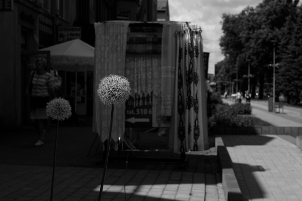 436 :: Sticking out